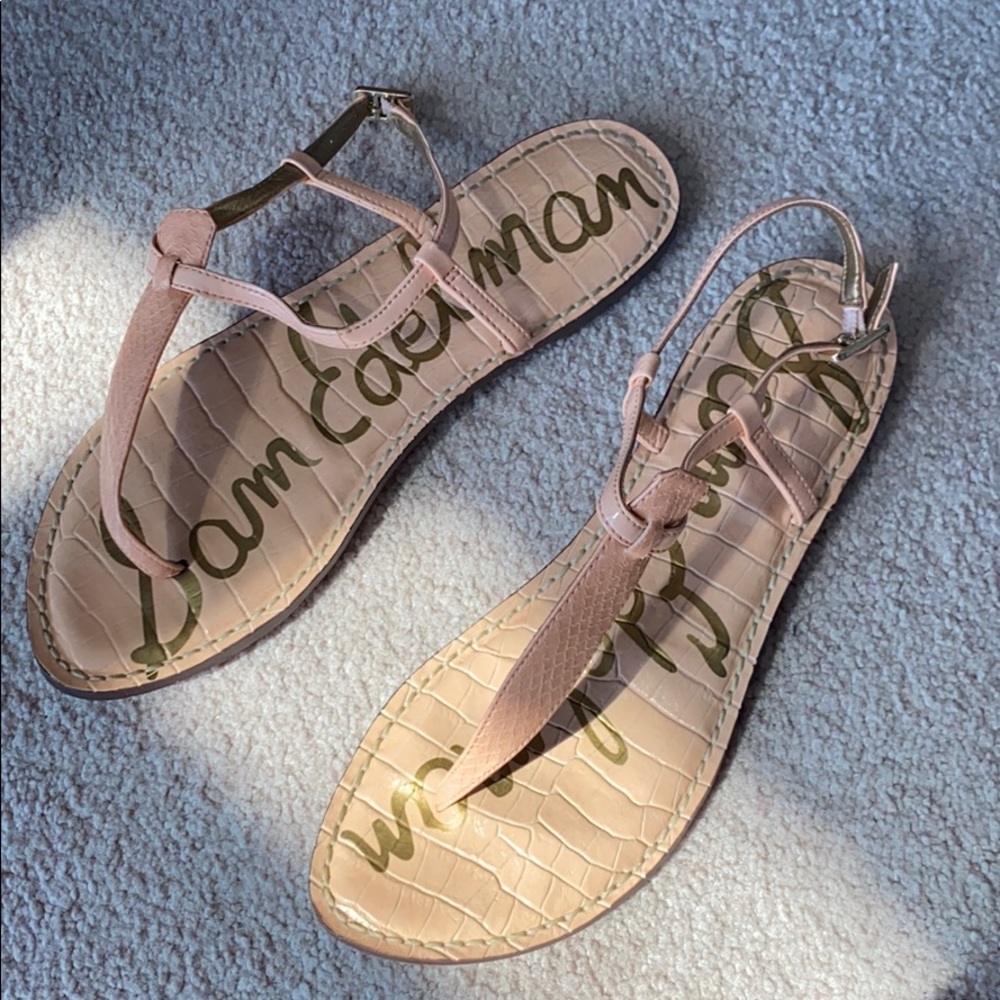 Sam Edelman Peach/Blush flat GIGI Sandals